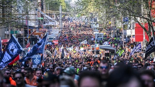 The Role of Unions in Australia’s Construction Industry: Power, Projects, and Controversy